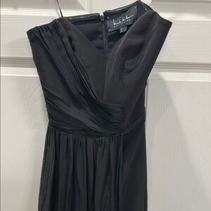 Nicole Miller Black Sweetheart Top Gown